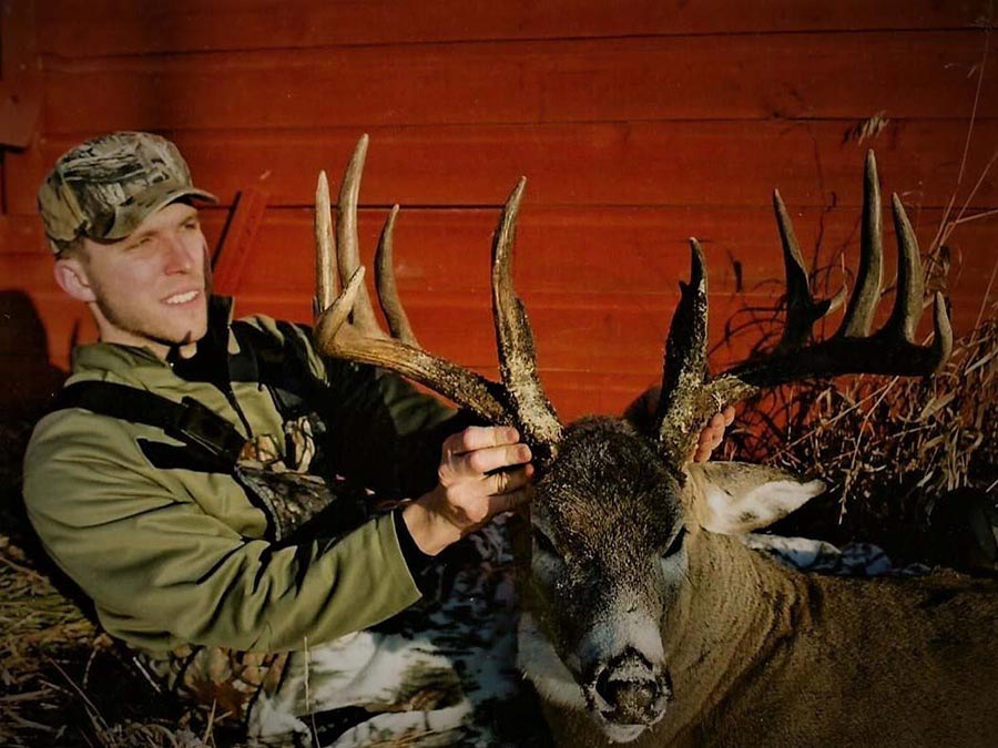 Article-A-Texas-Hunter’s-Dream Whitetail buck