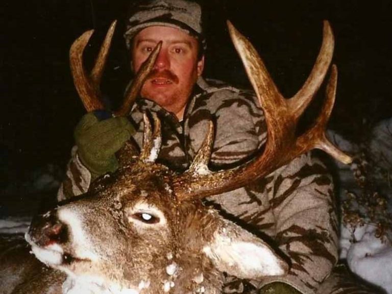 Becoming the Hunter Becoming the Hunter